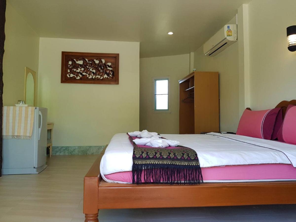 Discovery House Hotel Sha Plus Nai Yang ภายนอก รูปภาพ