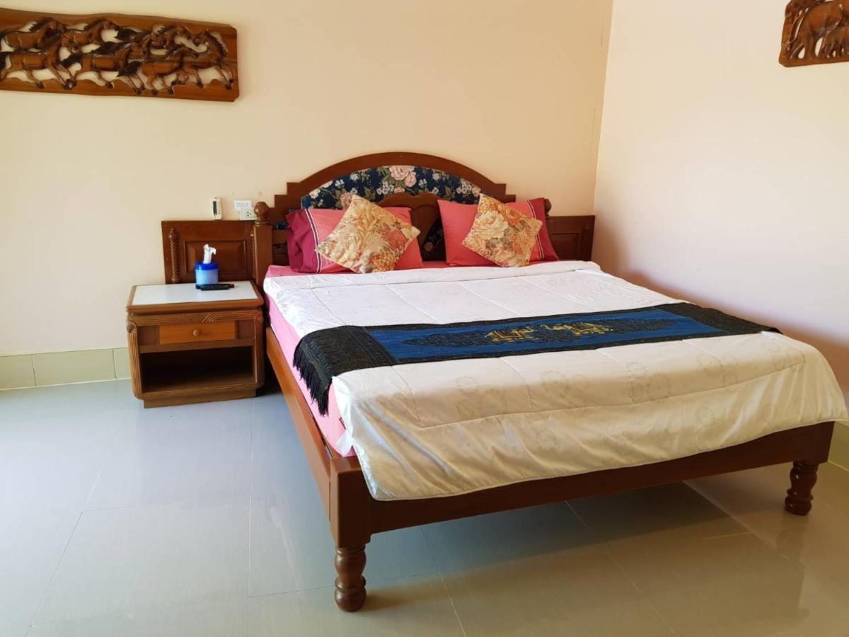 Discovery House Hotel Sha Plus Nai Yang ภายนอก รูปภาพ